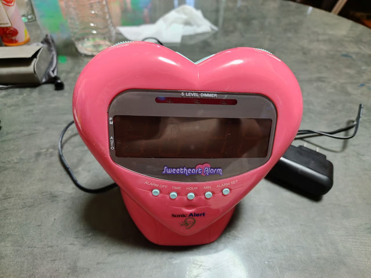 Sonic Alert Sweetheart Alarm Clock (Model SBH400SSP), used, great condition gallery