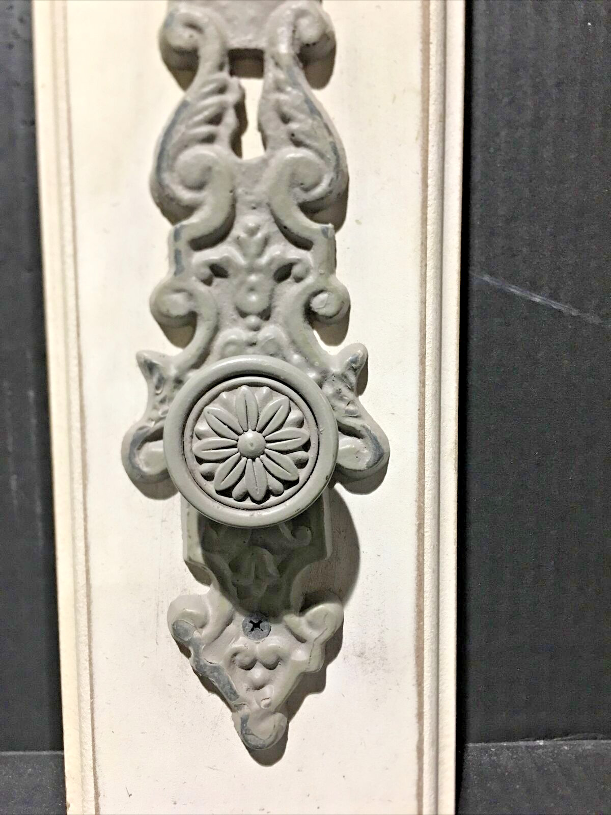 Spring Rustic Charm Door Knob Hanging Wall Decor 13.24” X 4.75” Grey/Cream New gallery