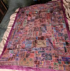 VTG BOHO Patchwork TAPESTRY Gypsy Wall Hanging Rajasthani 72″ Burgundy Cotton