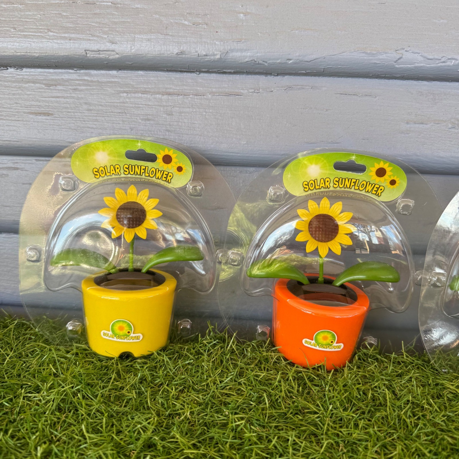 Solar Powered Dancing Sunflower Desk Decor Greenbrier International Set of 4 gallery