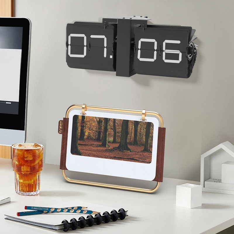 Wall Clock Tabletop Flip Clock Battery Operated Digital Display Screen New gallery