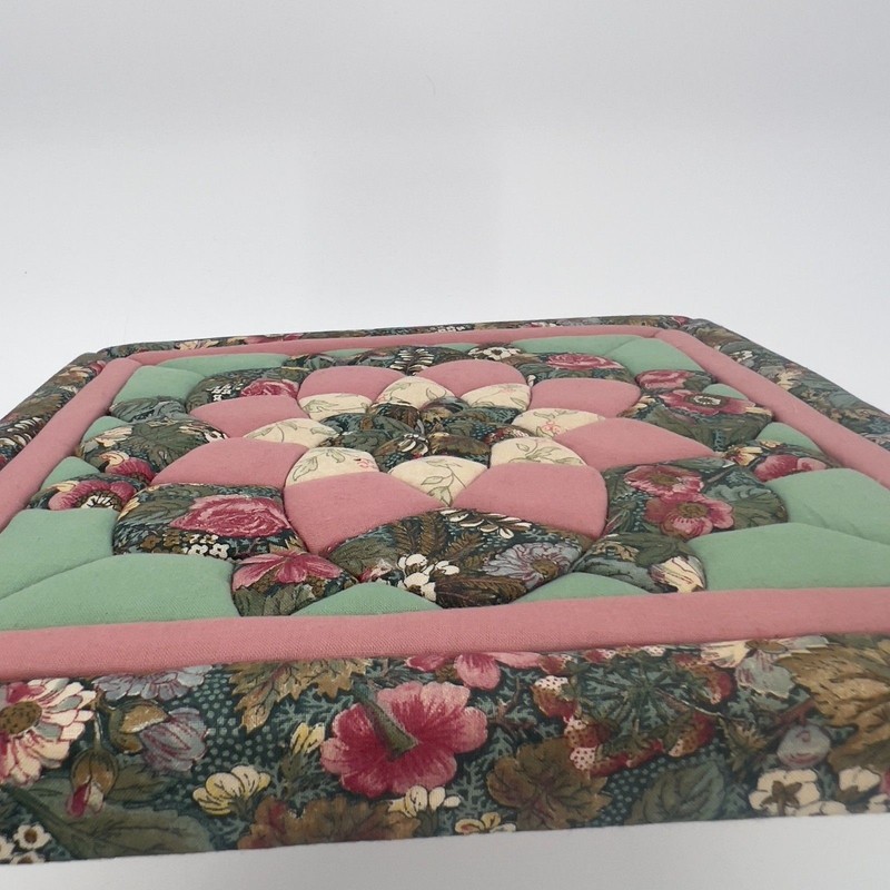 Quilted Patchwork Square Wall Panel Cottage Core Shabby Chic VTG Boho gallery