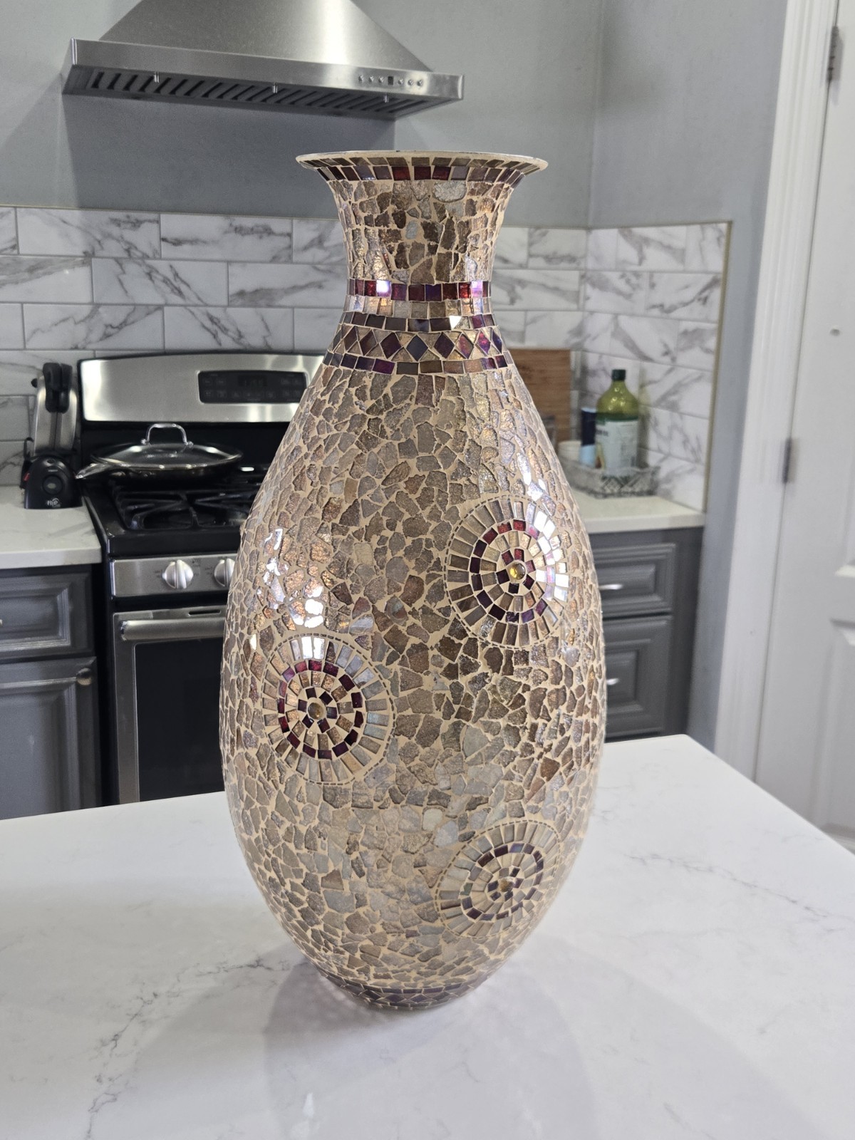 Matching Mosaic Vase & Decorative Plate Set – Beautiful Accent Décor gallery