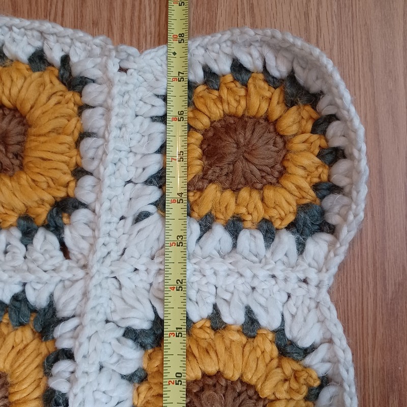 Sunflower Granny Square Crochet Throw Afghan 58x48 White Floral Garden Summer gallery