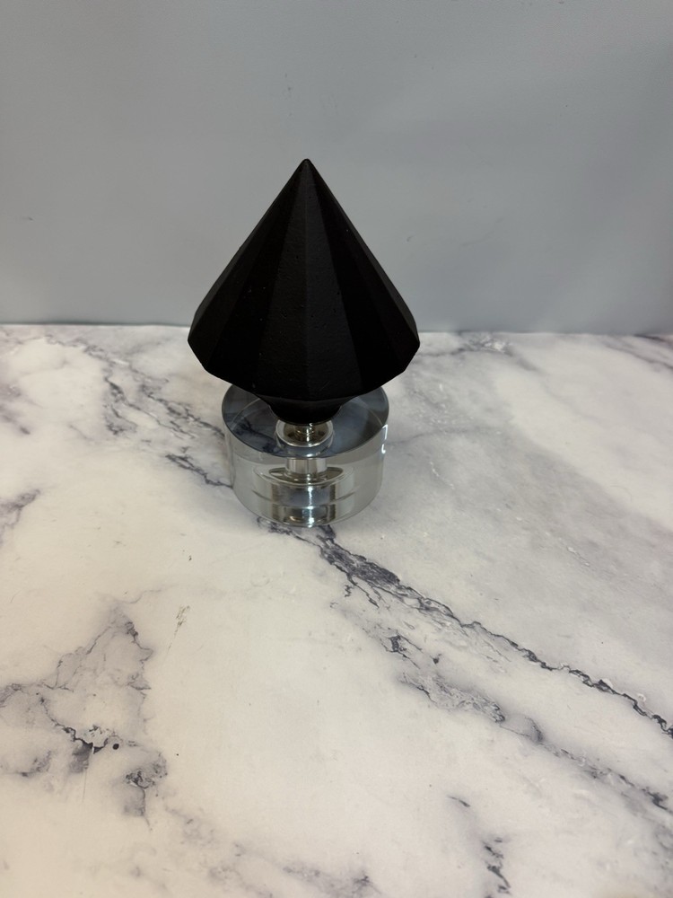 Diamond Shape Uttermost Alize Clear Base with Black Rice Stone Abstract