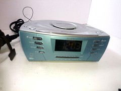 Timex Blue Multi-Directional Sound Chamber Alarm Clock AM/FM Radio T439S MP3 Inp