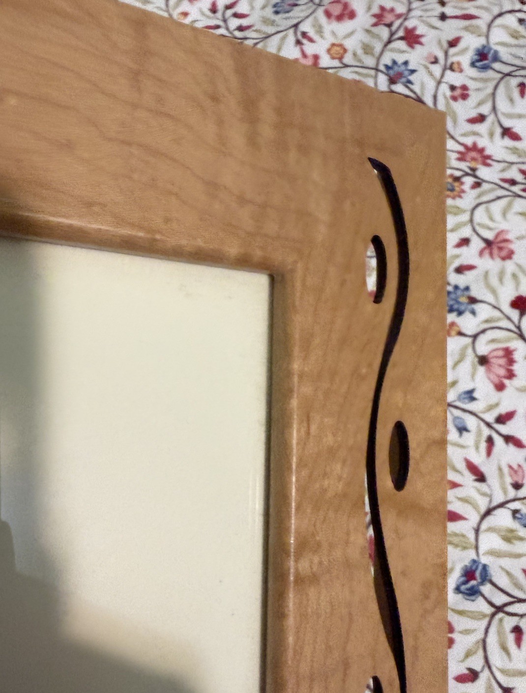 Fetco Wood Photo Frame 8 X 10 Handcrafted Wood Etched Design Vintage gallery
