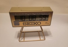 Seiko Countdown Style LCD Digital Alarm Clock QHL062G SQ815Y Desktop Quartz NEW