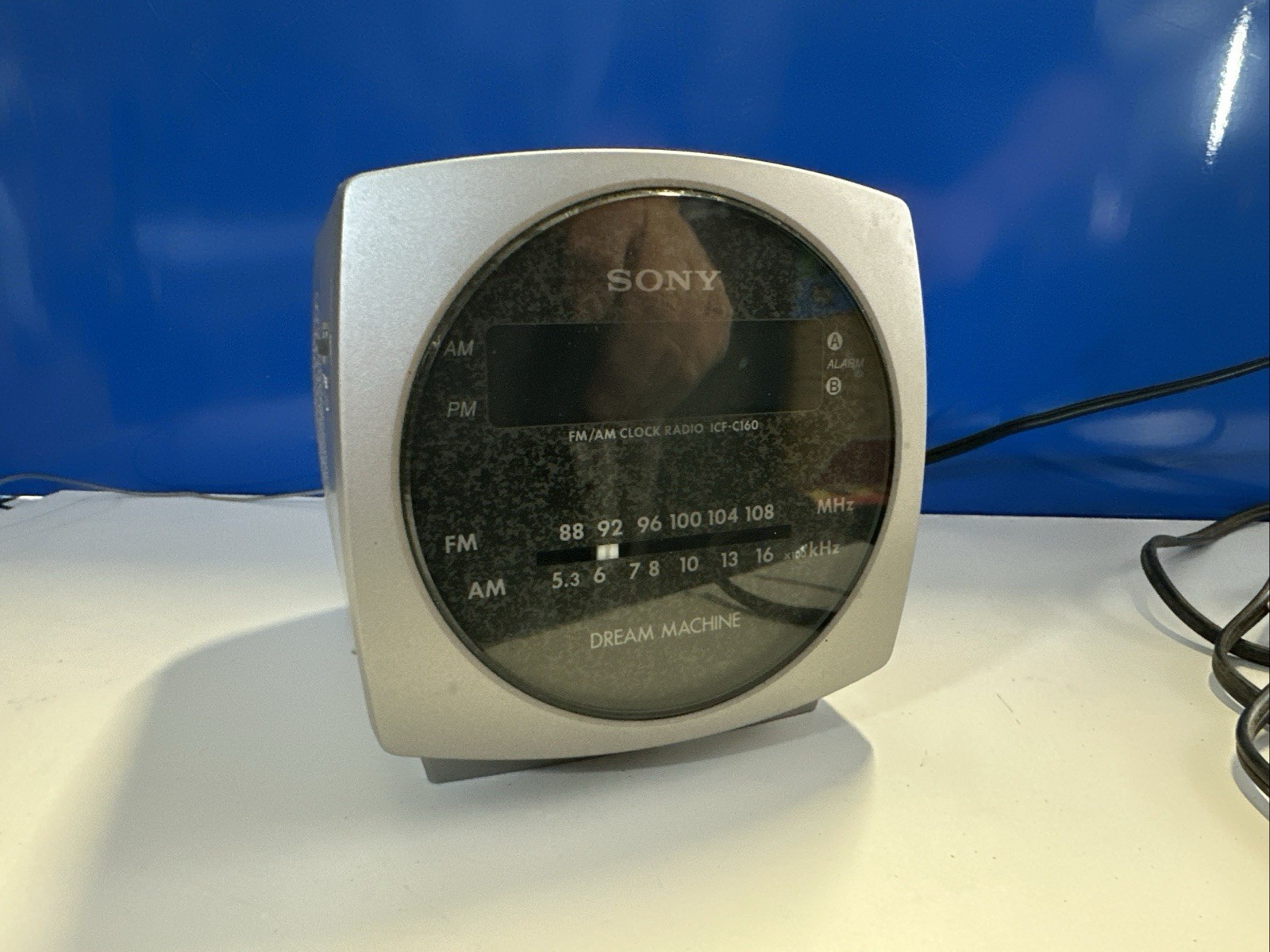 Sony ICF-C160 Dream Machine Cube AM/FM Digital Clock Radio Alarm Silver 1990s gallery