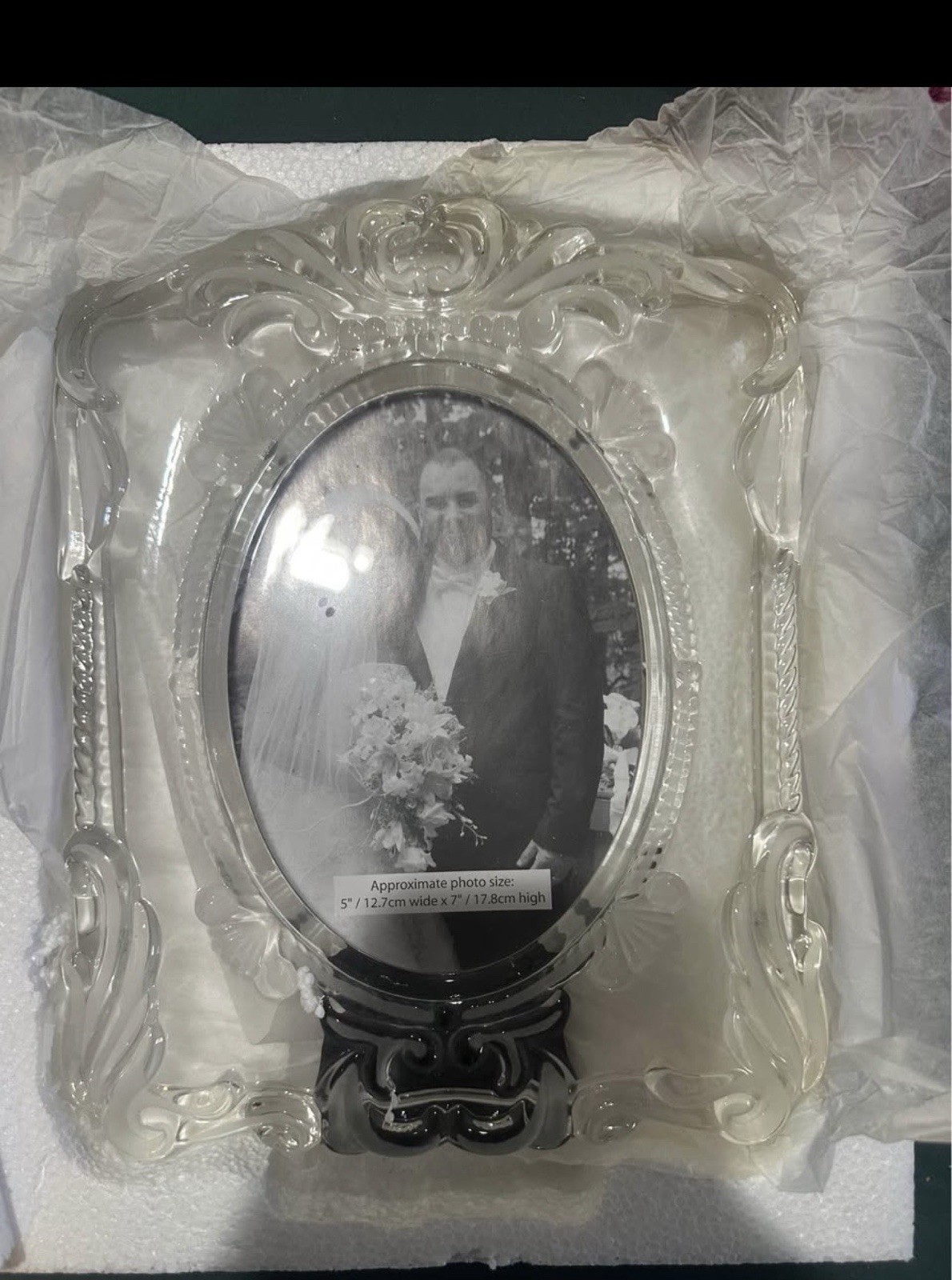 Clear Crystal 5x7 Photo Frame Rectangle, Holds 1 Photo, Fits 5 x 7 in gallery