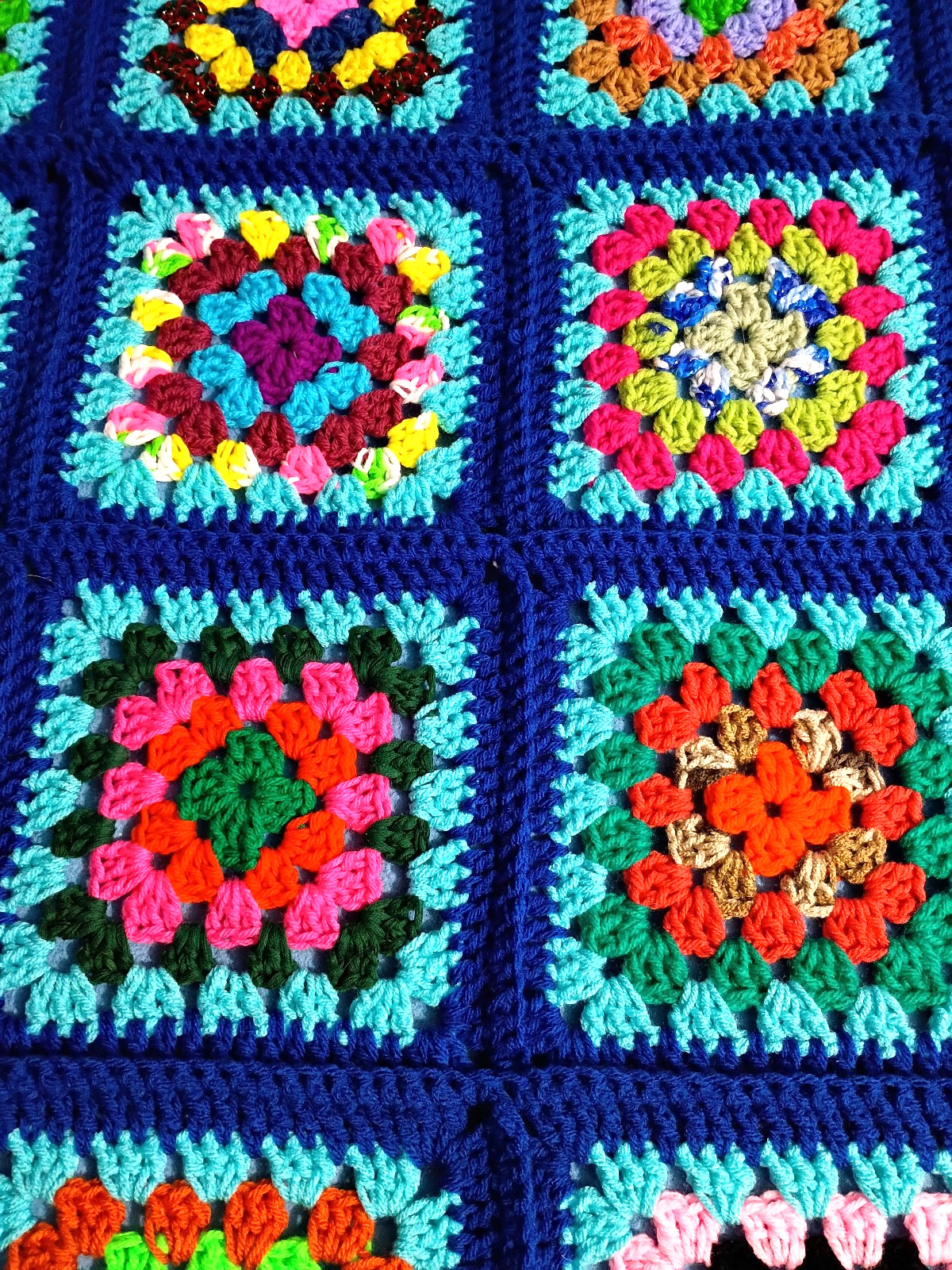 NEW HAND MADE ROYAL BLUE Multi-Color GRANNY SQUARES AFGHAN (lot#226) gallery