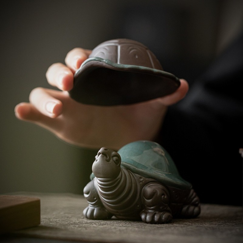 Creative Tea Pet Turtle Filter Net Statue Multi Functional Tea Tool Porcelain gallery