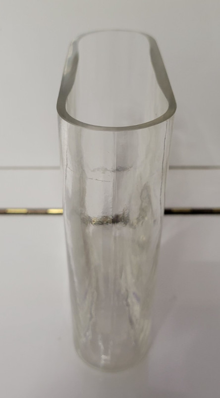 RECTANGULAR CLEAR GLASS VASE ROUNDED EDGES 6.25 BY 5.5 BY 3 INCHES gallery