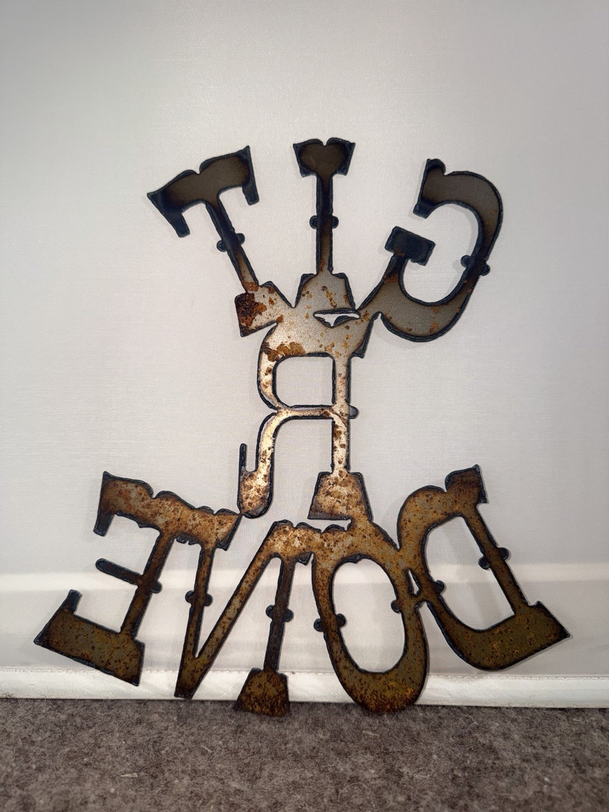 Rustic Metal Git R Done Sign – Western Barn Decor, Country Ranch 11.25” x 9” gallery