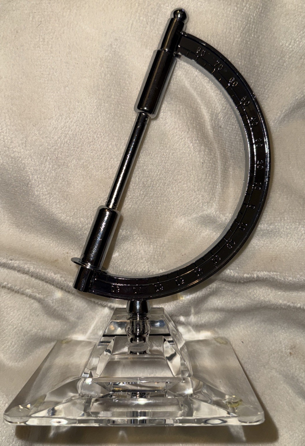 Display Stand CALIPER? Type Silver Plastic Clear Acrylic Bottom 7”x4” Stand gallery