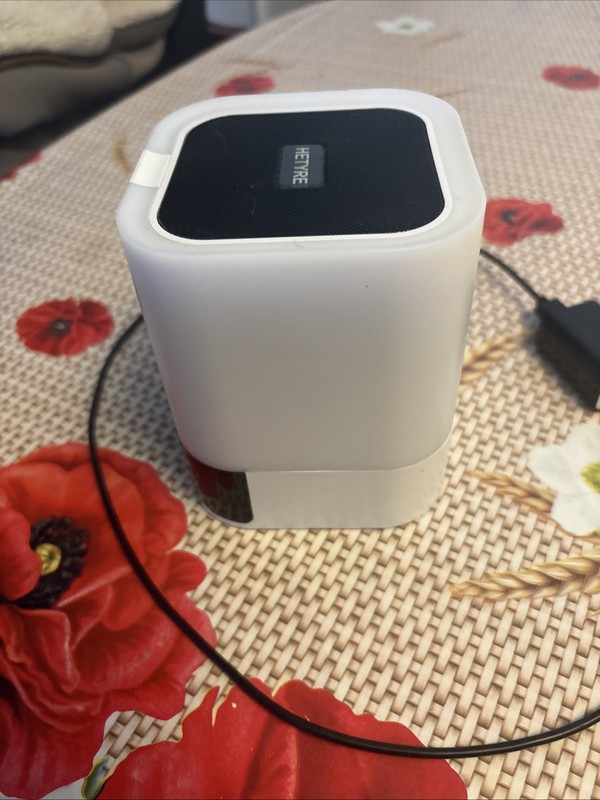 Alarm Clock Bluetooth Speaker With Phone Call Capabilities And Bedside Light gallery