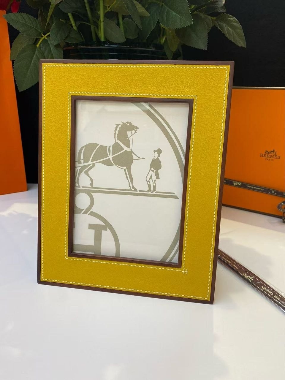 Hermes photo frame gallery
