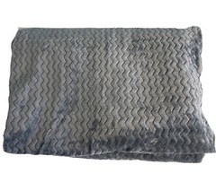 Polyester Gray Supersoft Throw 53×72 Zig-Zag Textured NEW/ No tags