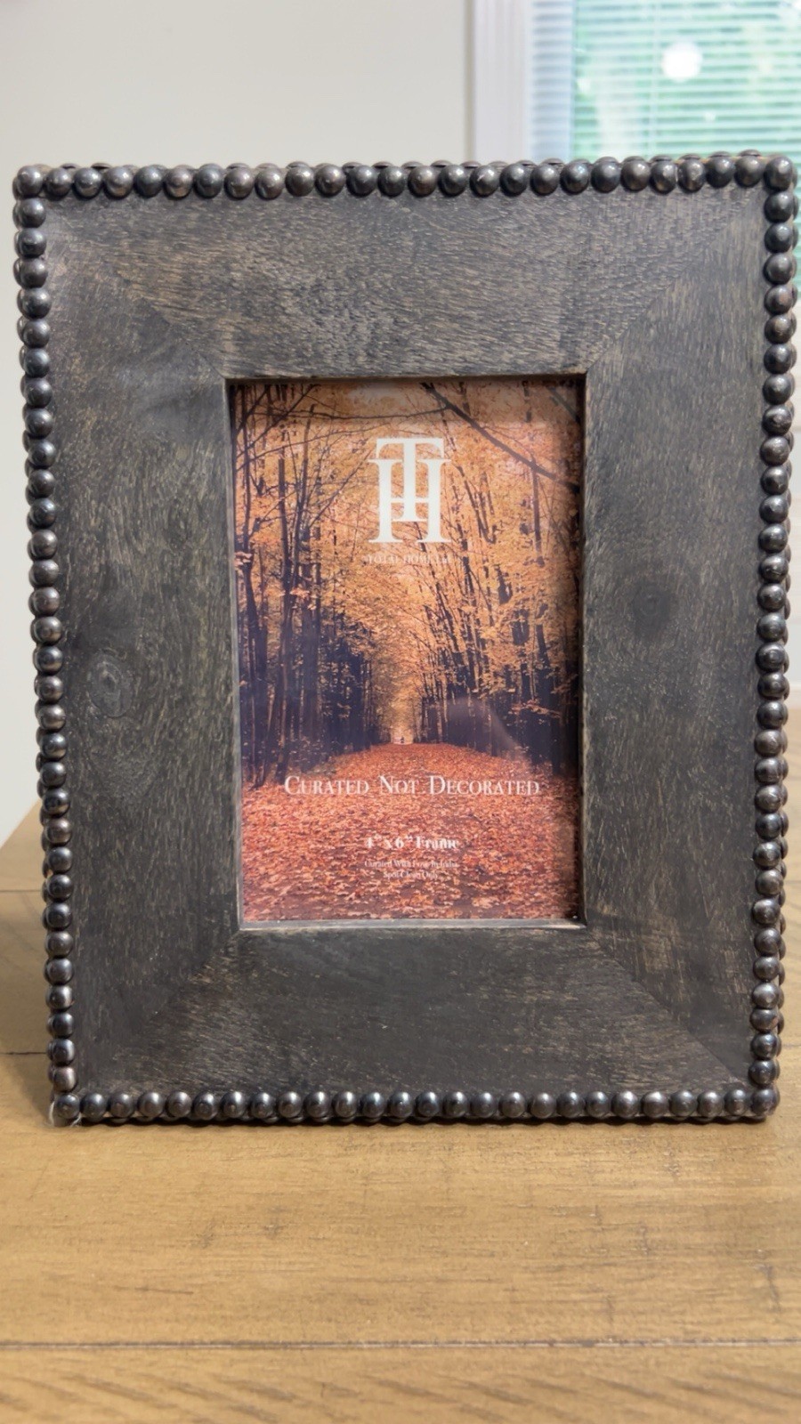 Black/brown Wood Beaded Border Tabletop Photo Frame 4x6 Rear-Loading Portrait gallery