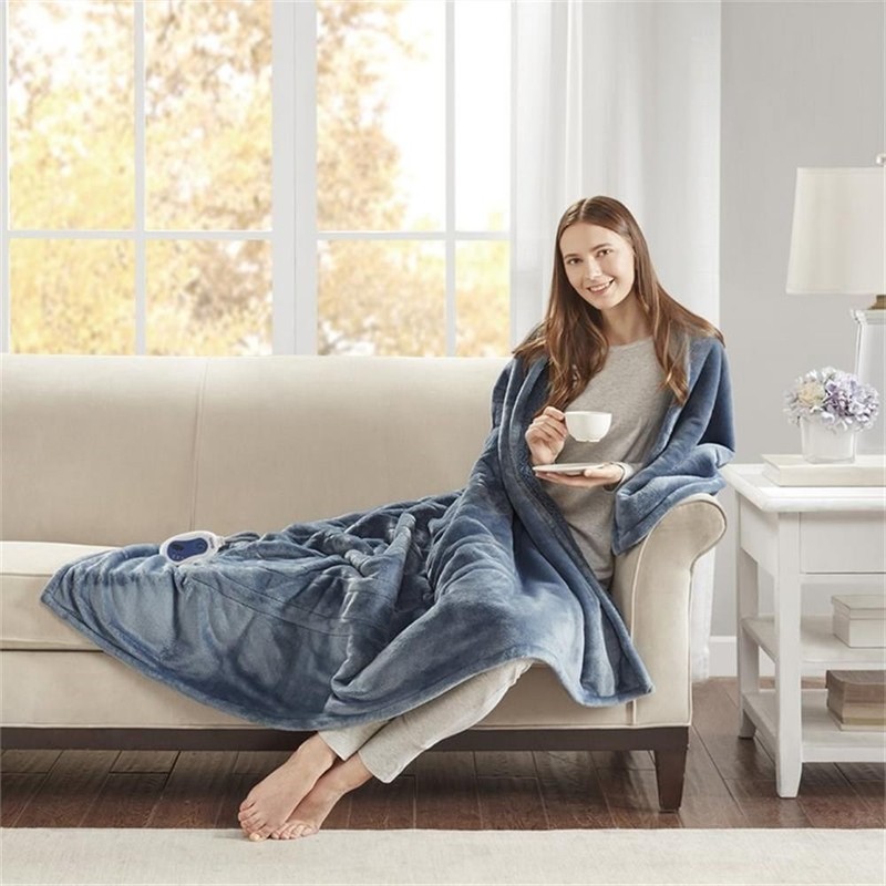 Pemberly Row Polyester Microlight and Berber Solid Heated Throw in Blue gallery