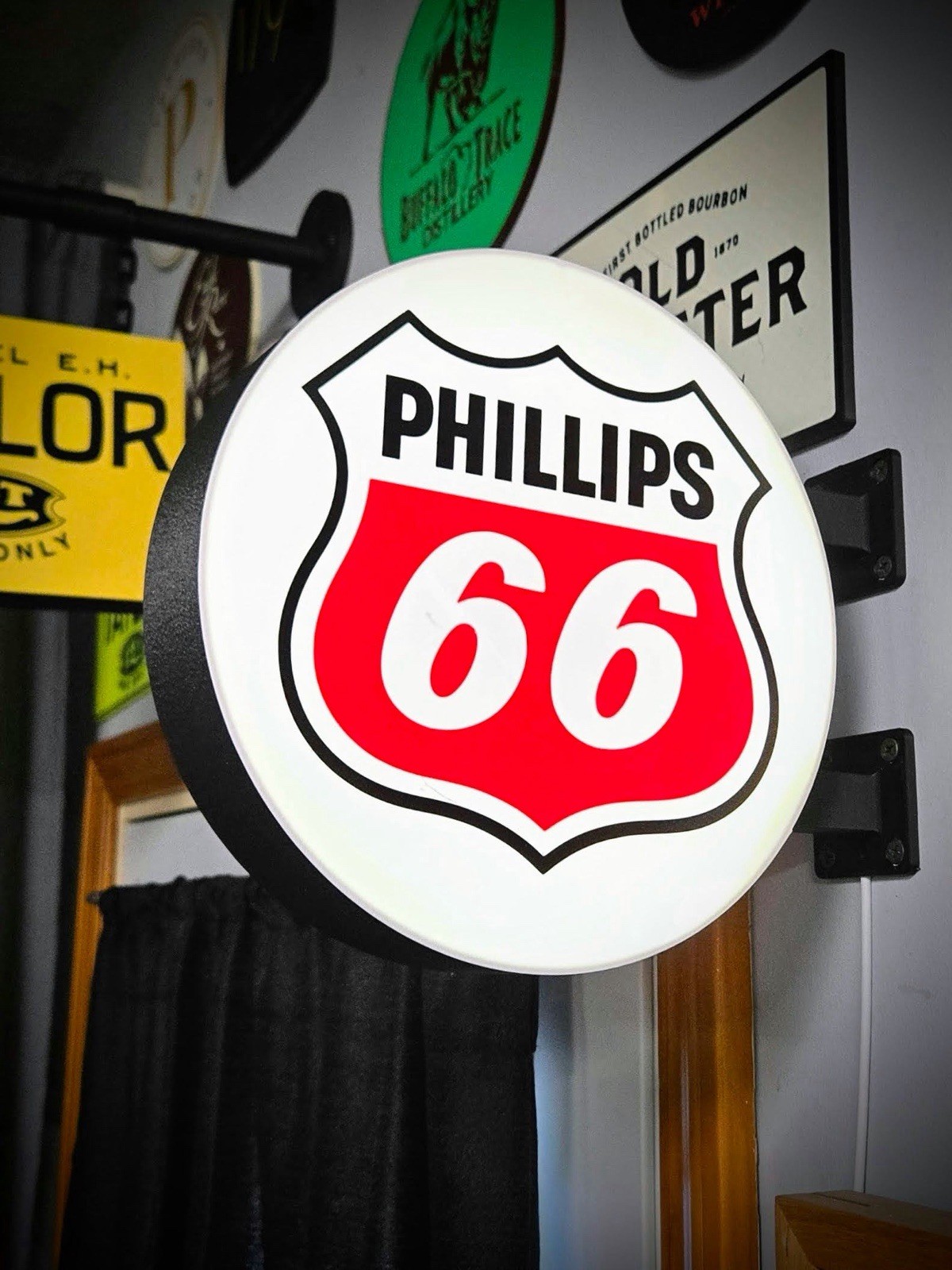 Phillips 66 LED Light Box | USB Powered Garage Sign | RGB Option gallery