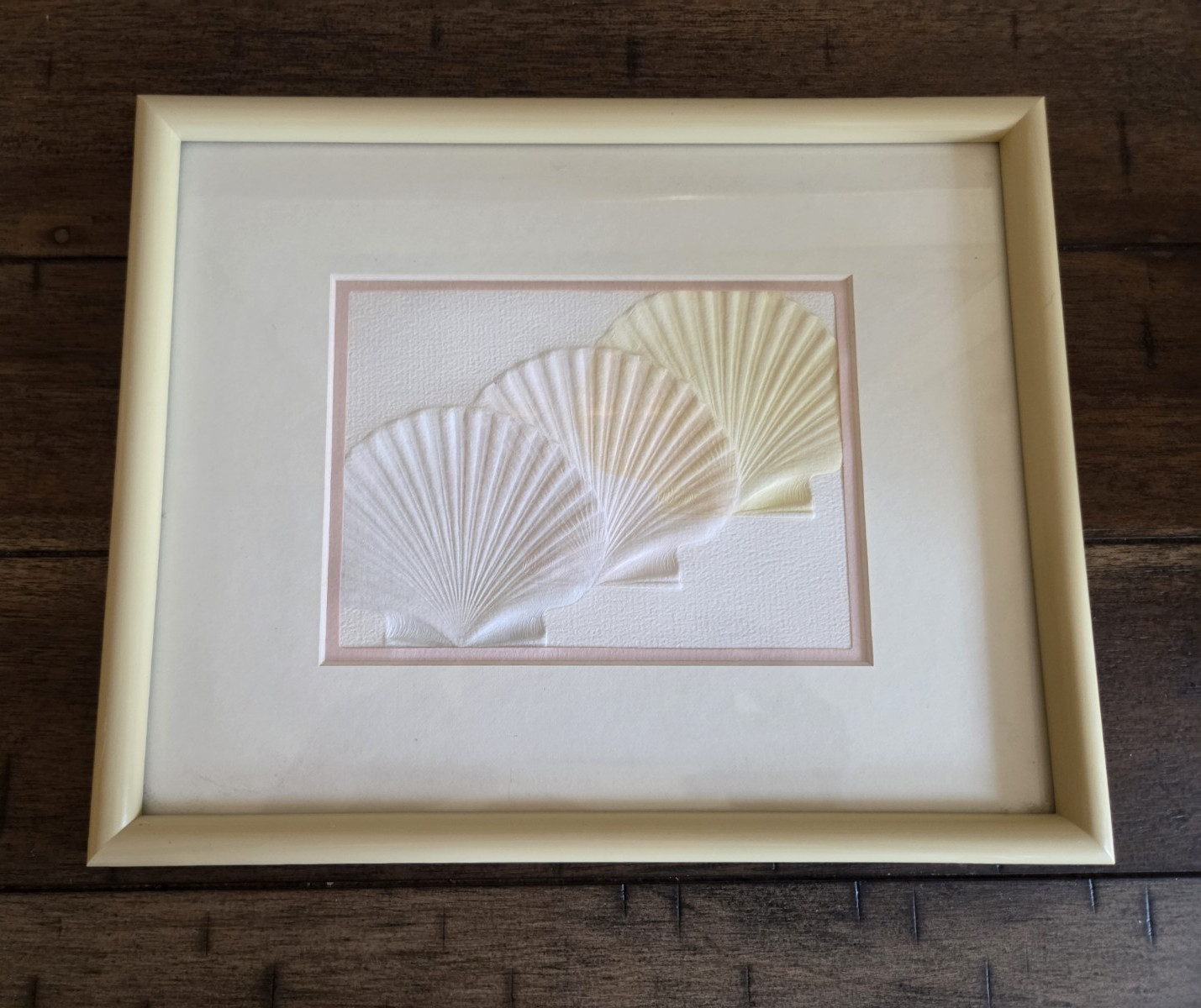 Figi Giftware Shell Wall Decor Muted Colors Retro gallery