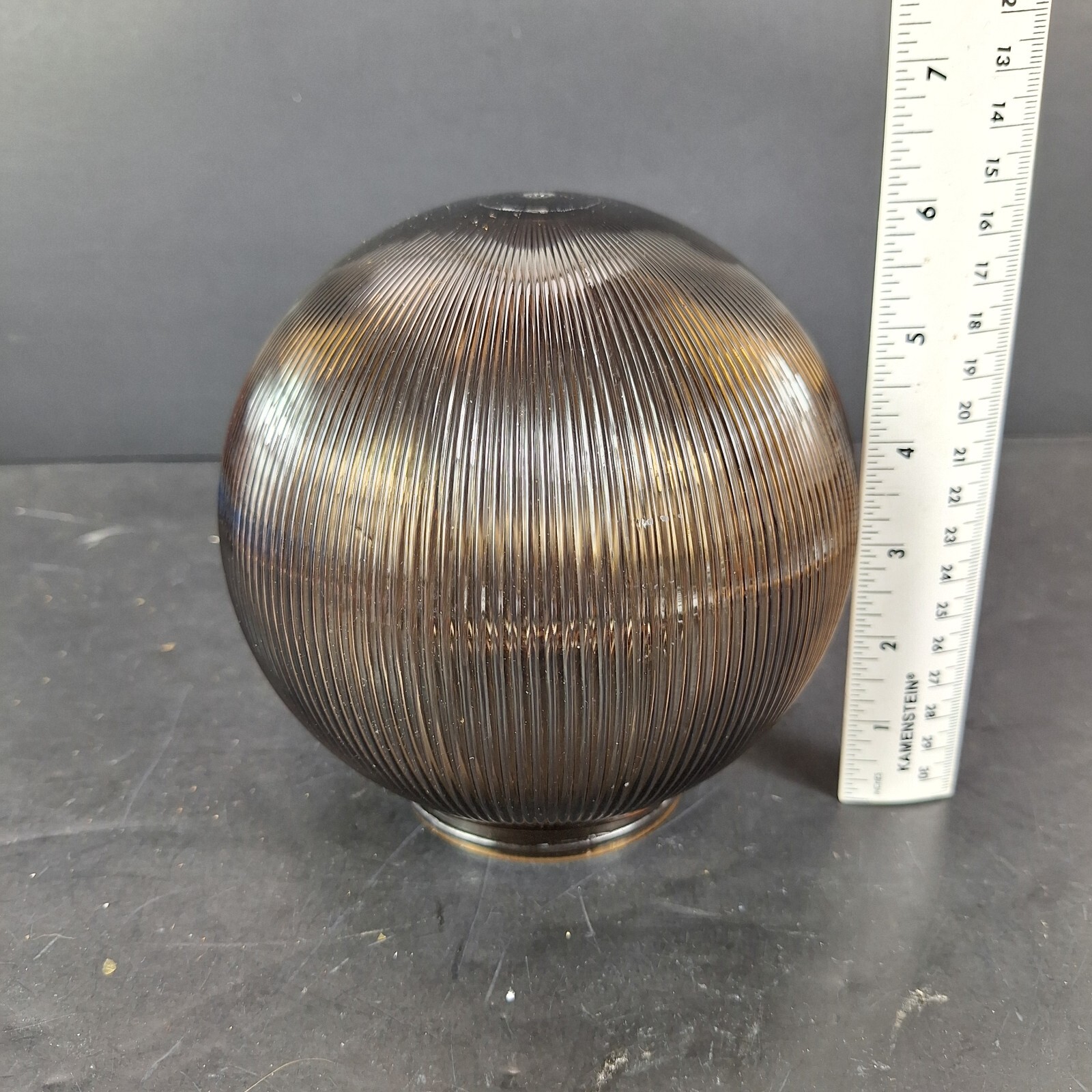 6 Inch Replacement Globe Single Bronze Plastic 3" Fitter Twist Screw On gallery
