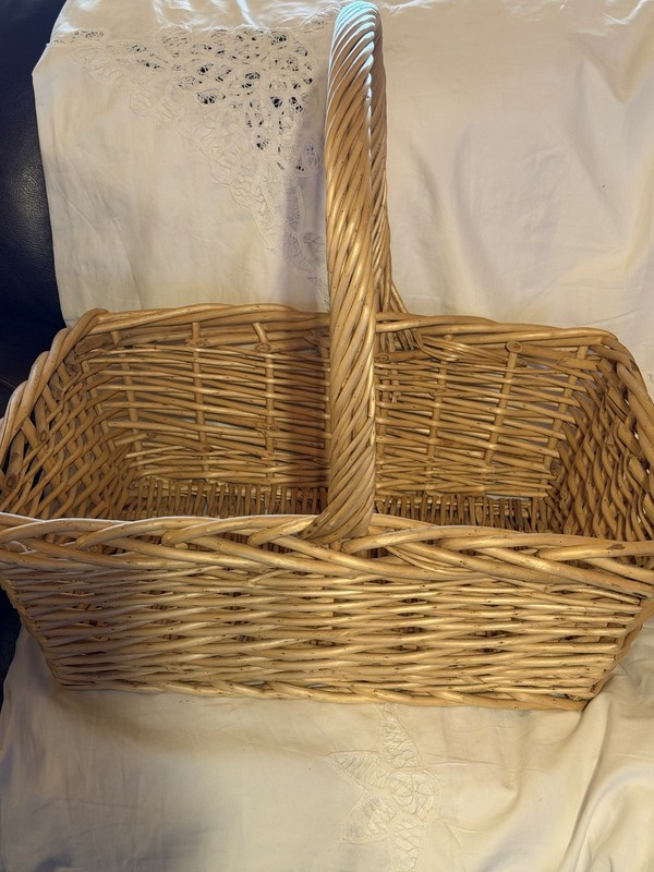 VTG Extra Large Rectangular Wicker Basket with Handle 24”x 18.5” gallery