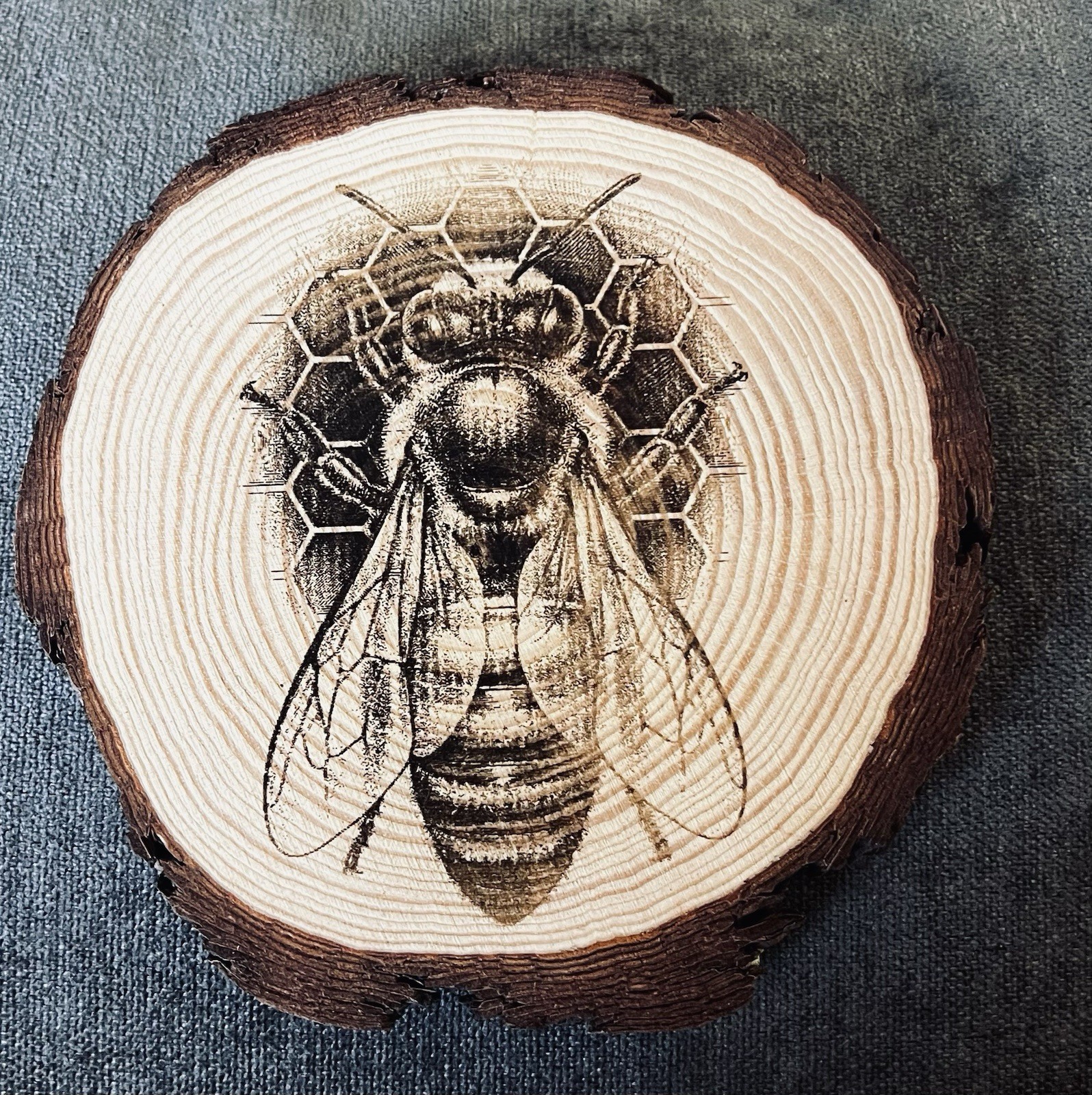 🐝 Bee Home Decor Rustic Live Edge gallery