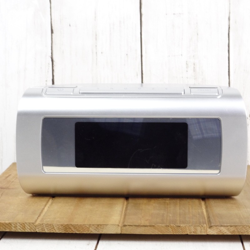 Brookstone 4521 TimeSmart Self-Setting Clock Digital Dual Alarm AM/FM Radio #2 gallery