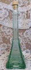 LIGHT GREEN EIFFEL TOWER DECORATIVE GLASS BOTTLE W/CORK HEAVY 3 lb 3 oz 14.25″