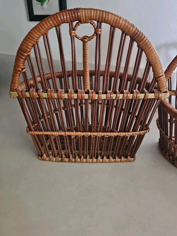 Vintage Wicker Wall Hanging Nesting Baskets - Set of 3 gallery