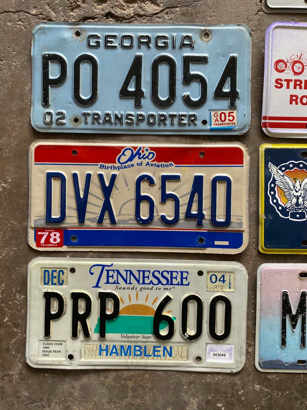 Craft Mixed State Decorator Flea Market License Plate Lot with Specialty Sample gallery