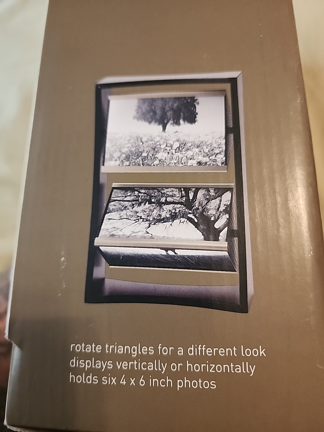 Photo Rotating Triangle V Frame gallery