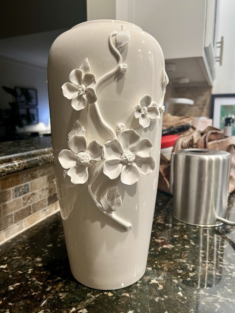 decorative vase