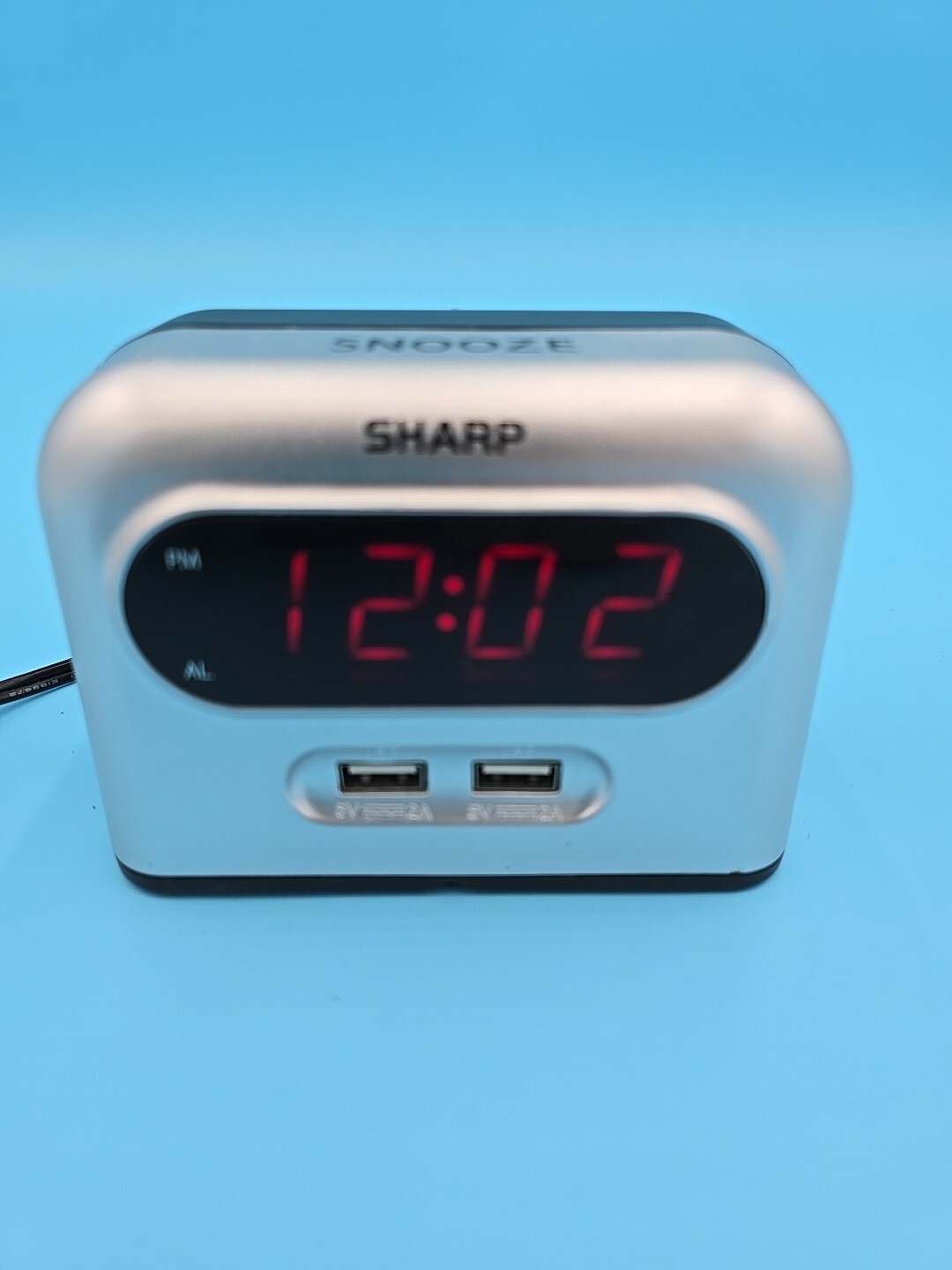 Sharp SPC189 Digital Alarm Clock; W/2 USB Ports; Snooze TESTED gallery