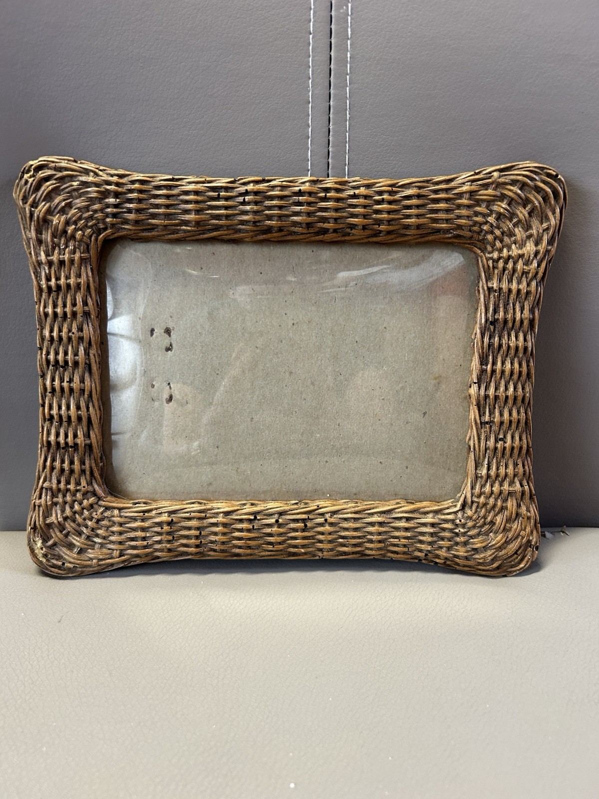 Wicker Woven Brown Rectangular Photo Frame, 5x7 in, Freestanding, 1 Photo gallery
