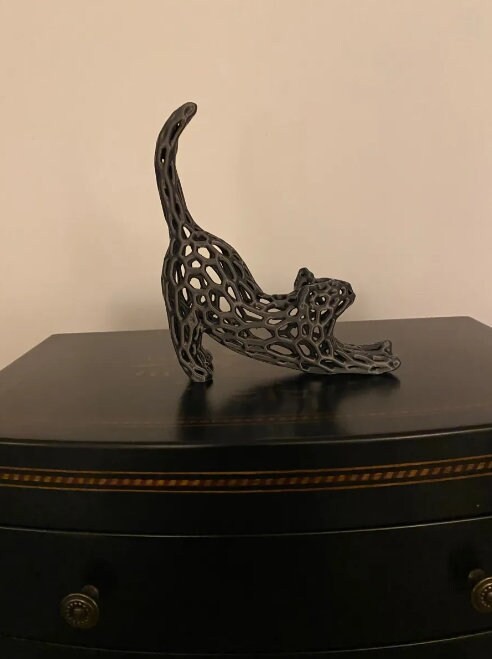 Abstract Cat Stretch Voronoi Figure Art Sculpture Statue Figurine | Housewarming gallery