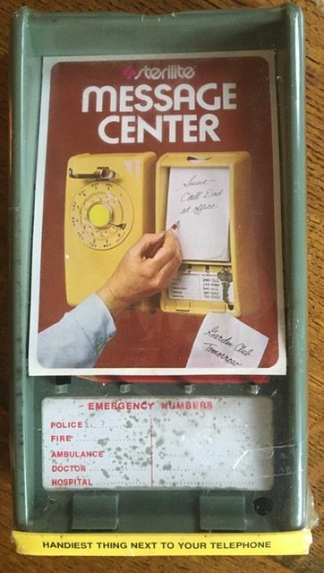 Sterilite Message Center Green Command Post Phone Accessory Key Holder Memo Pad gallery