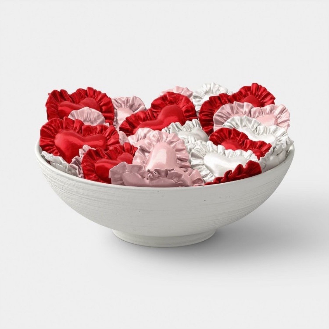 Threshold 15pc Ruffled Satin Heart Vase Filler Red Pink White Valentines Decor gallery