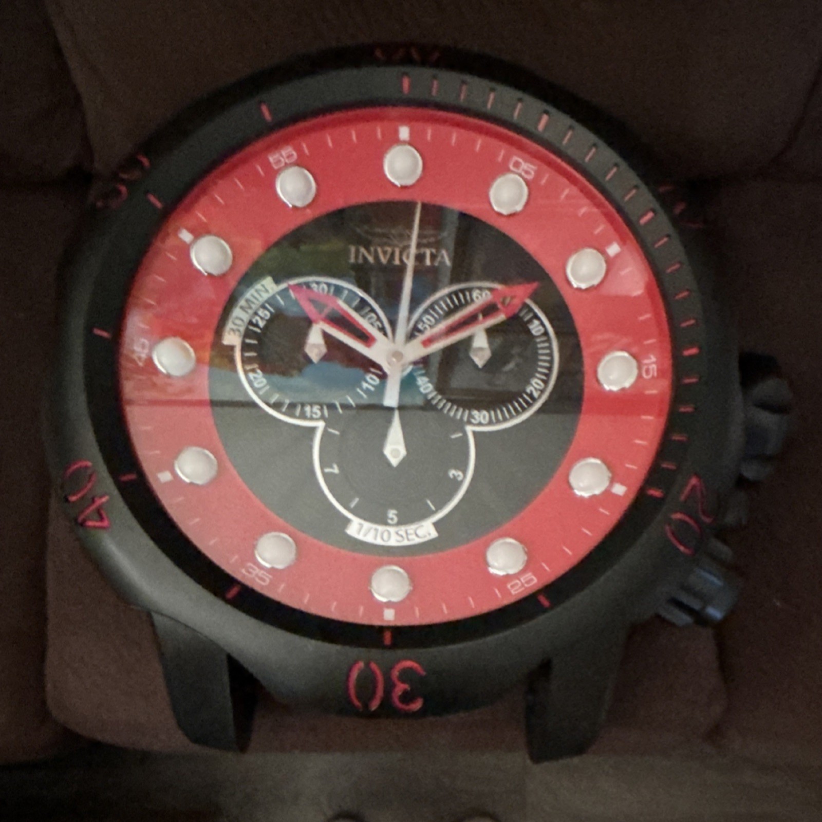 Invicta Venom Hanging Wall Clock Black Red Analog Round Decorative Timepiece gallery