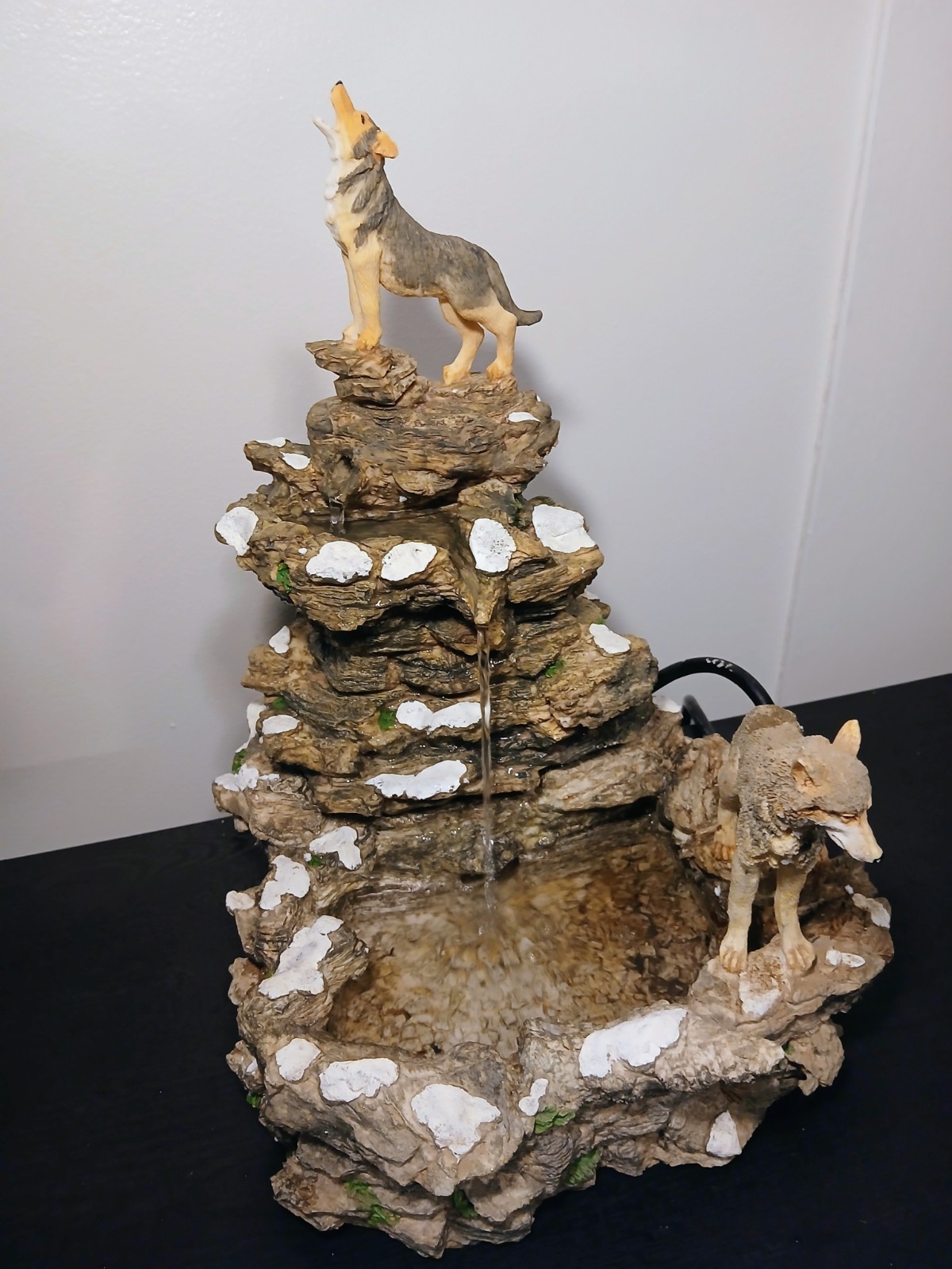 Rare Vintage Cracker Barrel Wolves Water Fountain Wolf Nostalgic Ceramic 110v gallery