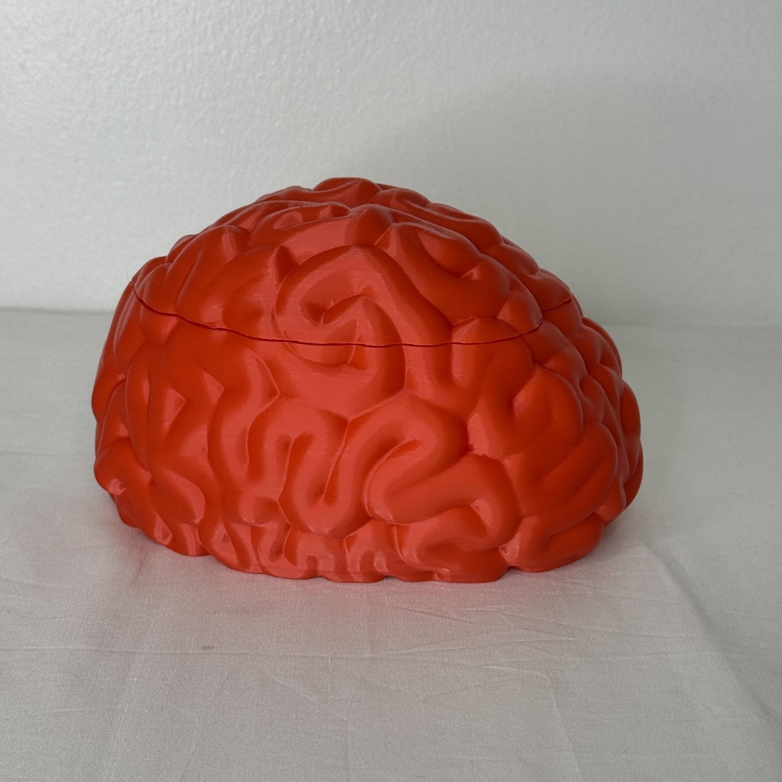 Brain Shaped Storage Box Red Plastic Container Jar Halloween Decor Gift gallery