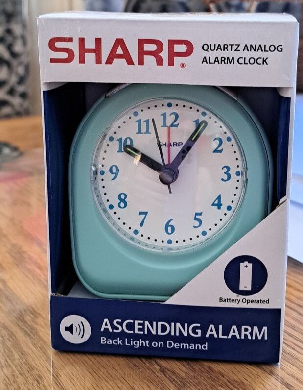 Sharp Ascending Alarm Clock Mint Quartz Analog Battery Operated NEW SEALED