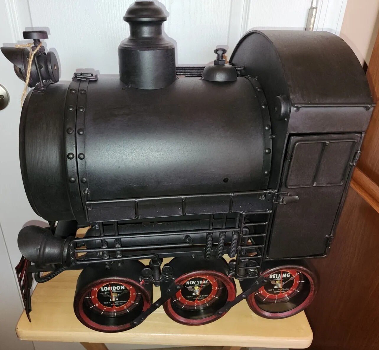 The Conquest - Handmade Train Clock Retails $1,280 by Barrel Shack™ New in Box gallery