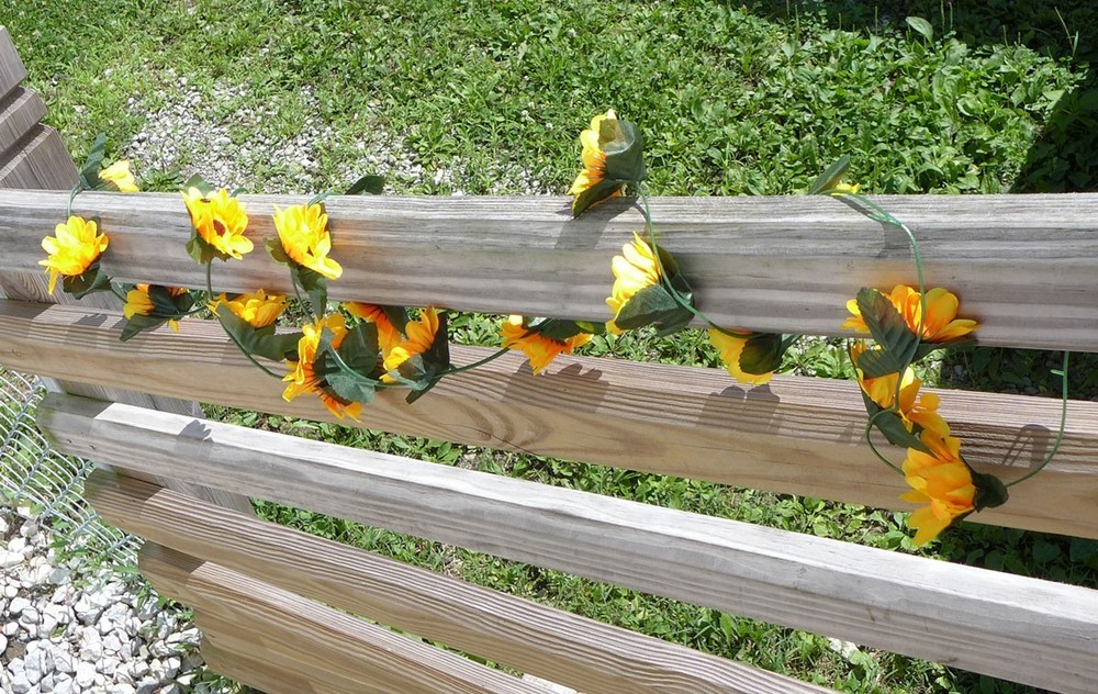 2 Pcs Artificial Plastic Sunflower Vines Hanging (#145)