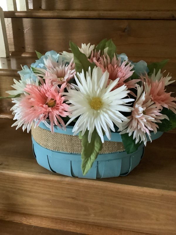 Artificial Daisy & Hydrangea Arrangement in Blue Basket, Floral gallery