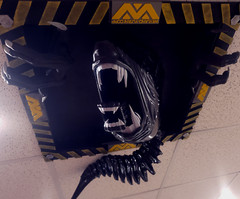 Giant Alien Xenomorph Ceiling Duct – Xenomoprh Horror Halloween Wall Decor Giger