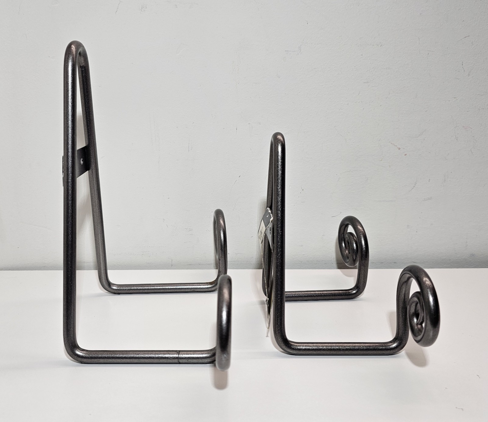 Metal Tripar Decorative Display Stand Tabletop Or Wall Mount *Set Of 2* gallery