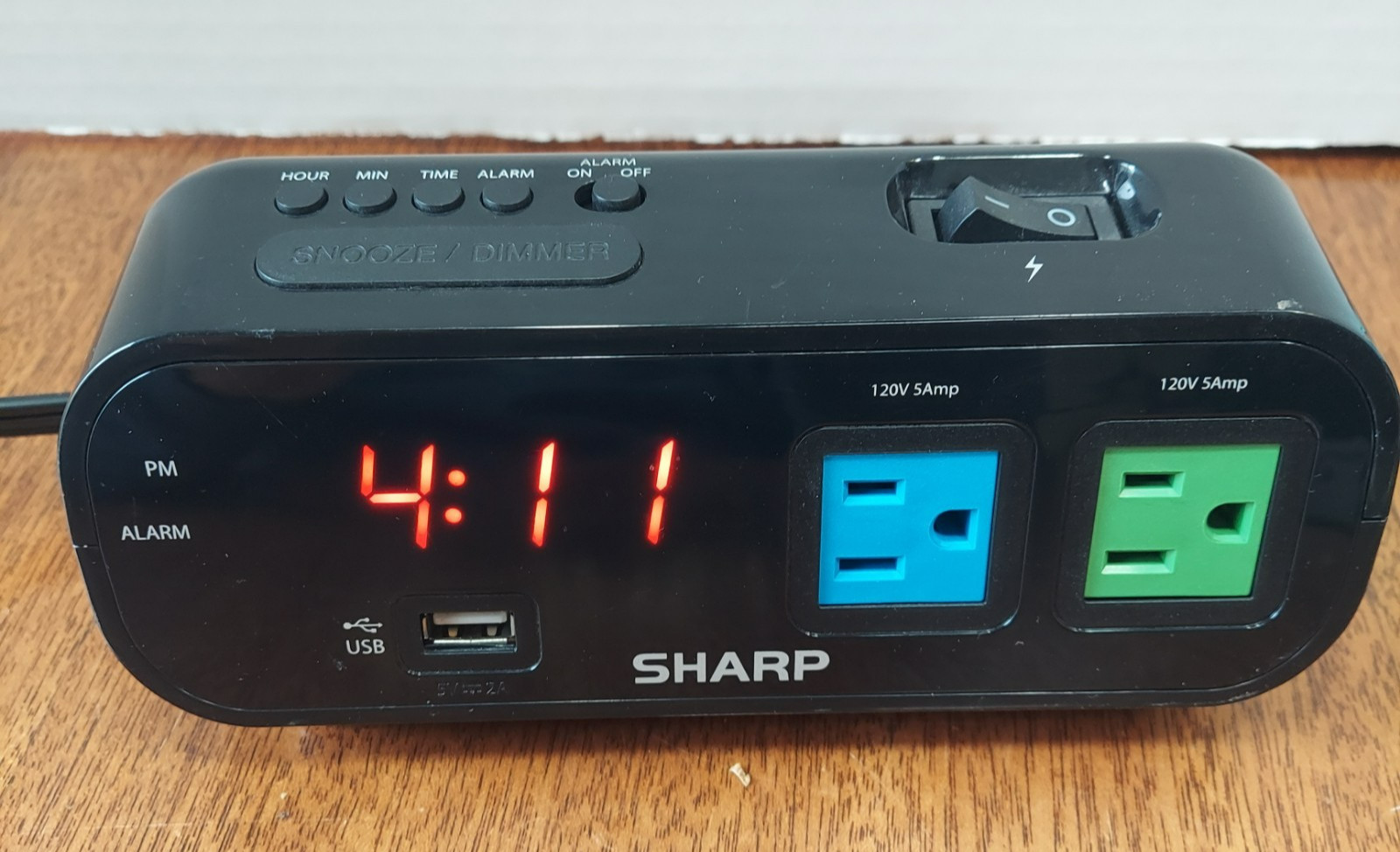 Sharp Alarm Clock (Dimmable) 2Power Outlets Switched USB Charging Port 2A SPC137 gallery